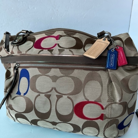 Coach NWOT Poppy Large Embroidered Multi Colored Signature “C” - Picture 9 of 10